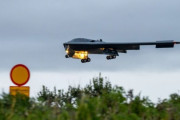 米軍のステルス爆撃機「B-2 スピリット」がアイスランドに展開…空軍の能力を示す！