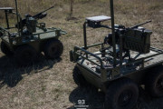 ウクライナ陸軍の地上無人ロボットシステム小隊、搭載機銃を使った訓練！