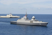 シンガポール海軍のフォーミダブル級フリゲート「ステッドファスト」と米沿岸戦闘艦が南シナ海で二国間演習を実施！