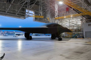 米空軍がB-21のプロトタイプ完成を議会に報告、2022年初頭にロールアウト予定