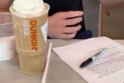 アメリカ人もドン引き…砂糖46杯も入っているドーナツチェーンのドリンクがある