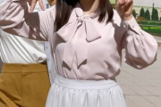 橋本環奈も浜辺美波もボディーラインの分かりにくい服ばかり着がち