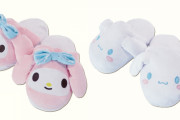 「サンリオ」履いて歩くとお耳がパタパタ動く“ルームシューズ”が登場！