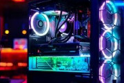 グラボをよく冷やせるPCケースに変えたいんだけど