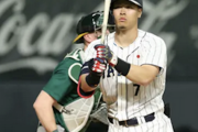 佐藤輝明、WBC侍メンバー外に...栗山監督「これから日本の野球を背負うのは間違いない」