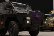 オーストラリア陸軍、完全電気の国産EV装甲車「ブッシュマスターePMV」発表…メリットは？