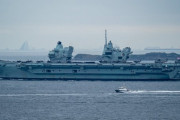 【軍事】遂に来た！英国の最新鋭空母「クイーン・エリザベス」初来日