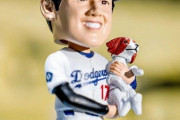 大谷翔平＆デコピンのボブルヘッド 仲良く似てなくて草