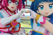 【ヤバすぎ】プリキュアオタクさん、プリキュアの着ぐるみ（非公式）を着て遊園地で女児たちとベタベタ触れ合う→親御さんから苦情殺到