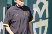 阪神・岡田監督、来季は球団フロント入り　粟井球団社長「有形無形でお力借りたい」