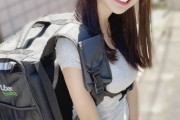 【画像】超美人のUber eats配達員のお姉さんwwwwwwww