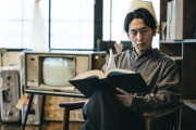 【悲報】Z世代の間で「本読んでる奴は自分に酔っているキモい奴」という思想が流行り出してしまう・・・・・・・