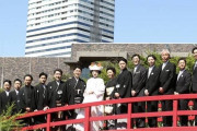 中村橋之助「僕のお願いでみんなに揃ってもらって撮りました！」一門集合写真を披露…能條愛未との挙式から１週間