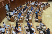 【デニー窮地】沖縄県議会、本土復帰後初の“決算不認定” 例の激ヤバ「米ワシントン事務所問題」で