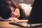 「50％が結婚しない時代が到来❓」結婚しない人が増える日本の未来