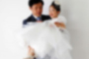 『児童婚みたい…』　父親と娘の“ウェディングフォト”に賛否両論