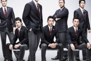 【朗報】侍ジャパンのスーツ姿、かっこよすぎる…