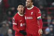 ◆プレミア◆遠藤航をリバプール主将ファン・ダイクが絶賛「とても頼りになる6番」「自信とともに次の段階に進んだ」