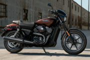 ハーレーダビッドソン「ストリート 750」など2車種に制動力が完全に解除できないおそれ