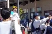 参院選出馬中のへずまりゅう、街頭演説で女性に妨害され警察に通報「犯罪者！逮捕じゃ！」
