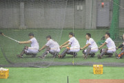 巨人、練習中に電車ごっこ wwywwywwywwewwewwewqewwywwywwy