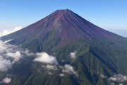 【山梨】富士山、通行料を2000円から5000円に引き上げへ