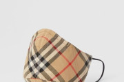 【画像】バーバリーから、チェック柄のマスクがヤバい値段で発売ｗｗｗｗｗ