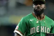 メキシコの怪人がMLB最強捕手の握手拒否にブチギレ！←「このWBCはドラマ続き」「マリナーズのシーズンは終わった」（海外の反応）