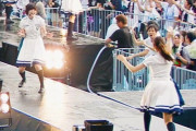 【欅坂46】一番上の右端の観客にあの人がｗｗｗｗｗｗｗｗ