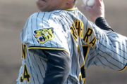 漆原大晟　虎デビュー戦で無失点「どっちか言ったら変化球ピッチャー」岡田監督の印象