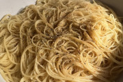 パスタ食うやで