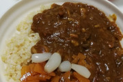【画像】ニートだけど夜食にカレーライス?作ったぞ