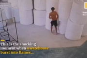 【動画】中国人さん「発泡ポリエチレンに火つけたらどうなるんやろｗ」→取り返しのつかない事になる