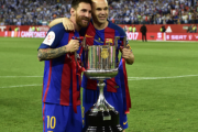 メッシのPSG移籍、盟友イニエスタも「つらい」