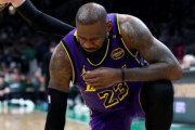 【NBA】レブロン、左鼠径部の負傷で数週間離脱の可能性も…