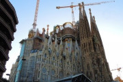 【悲報】サグラダファミリア、完成せず