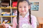 思い出せますか！？日本の小学校の給食風景 海外の反応
