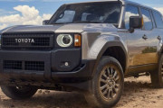 トヨタ、ディーゼル＆ATの新型「ランクル70」発売　お値段480万円　納期2年以上