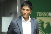勝てば20年ぶりJ1残留も完敗…東京V・城福監督6分半の激高「歩いている選手ありえない」「指定席あってはいけない」