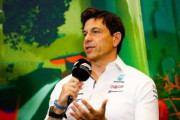 メルセデス代表トト・ウォルフ、アウディのF1参戦を改めて称賛「ザウバーとの結婚はうまくいく」