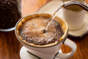 コーヒーに塩をひとつまみ入れると美味しい！？ 意外なエチオピア流飲み方で苦みがマイルドに