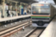 非常停止ボタンで急停止「お医者さんはいませんか？」電車内で無事出産…隣に座っていた乗客が明かした一部始終