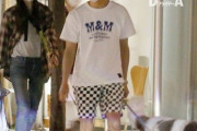 木村拓哉＆工藤静香さん、仲良く愛犬お散歩ツーショット