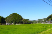 福島県に住む人「助けて、家を赤くしただけで村の人間から宗教施設だと通報が殺到して困ってるの！」