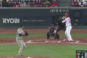 【広島対巨人3回戦】広島・マクブルーム、来日第1号同点2ランホームラン！！！！！！！！！！！