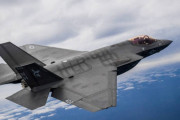 欠陥修正を断念した米国、F-35BとF-35Cの超音速飛行制限で対応
