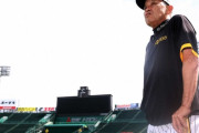 阪神岡田監督、逆転Vへ“石桐さん”3連投解禁「そら、全然大丈夫よ」