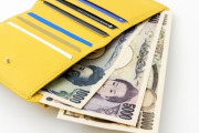 【長財布涙目】ミニ財布が人気　長財布よりカード、現金入れないのでムダ使いなし