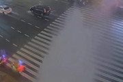 【動画】東京のゲリラ豪雨ヤバすぎ！新宿でマンホールが吹っ飛ぶ　大量の下水噴射