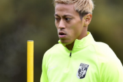 本田圭佑、フィテッセ新指揮官の下で先発落ちか…蘭メディア報道